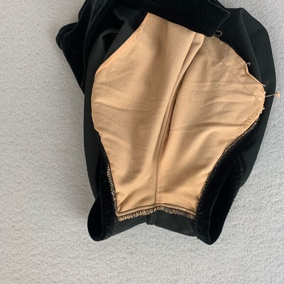 American Dancewear Adult Medium Black Velvet Shorts Set Performance Stagewear - Picture 8 of 8